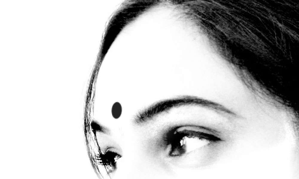 Should Housewives in India be Paid a Salary? - The Feminine Presence: Part I